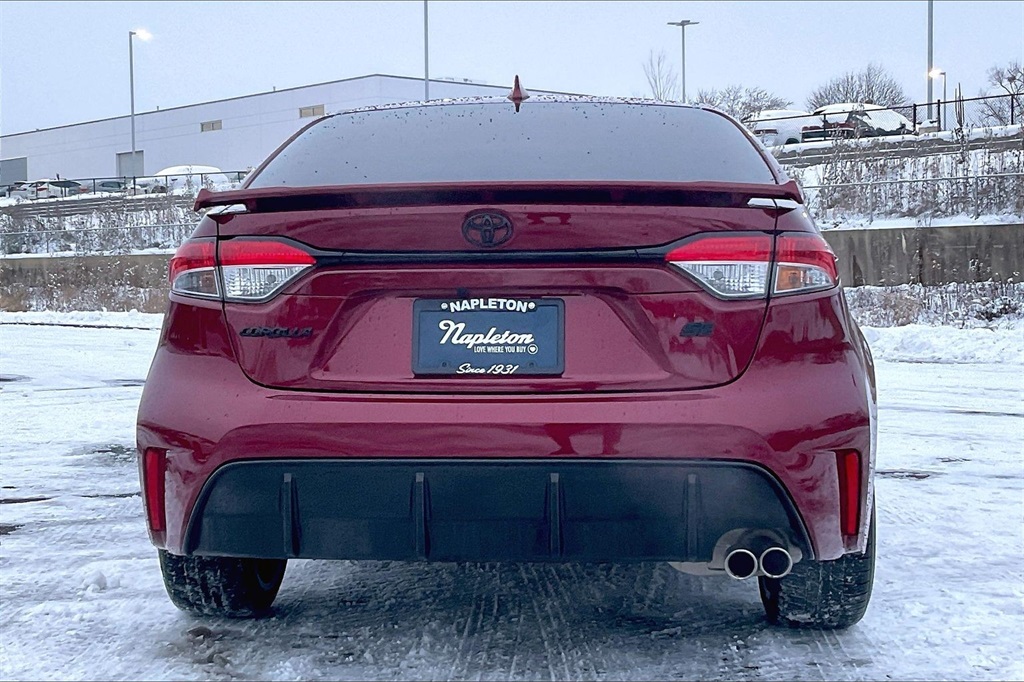 2024 Toyota Corolla SE Premium photo 3