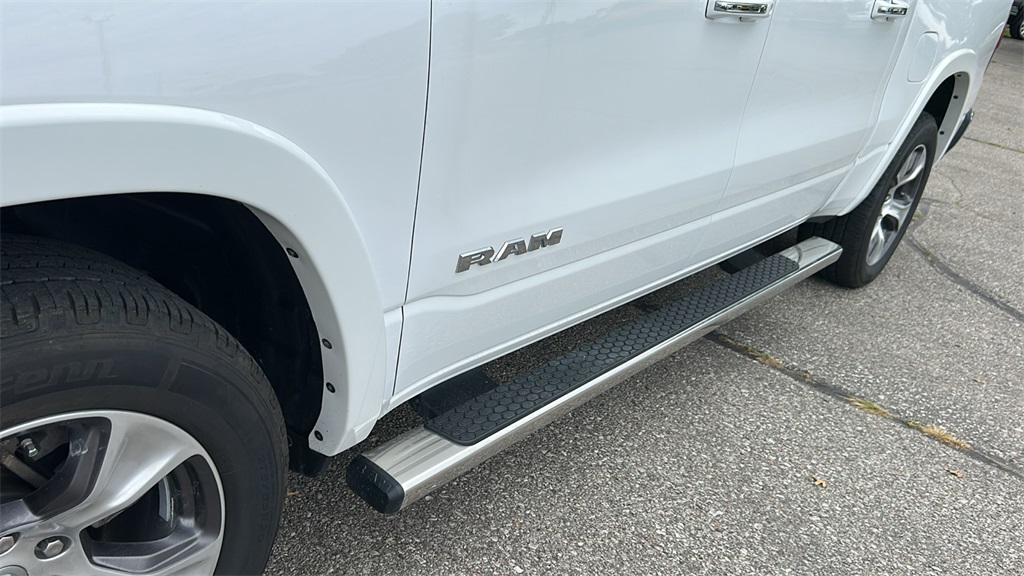 2021 Ram 1500 Laramie photo 9