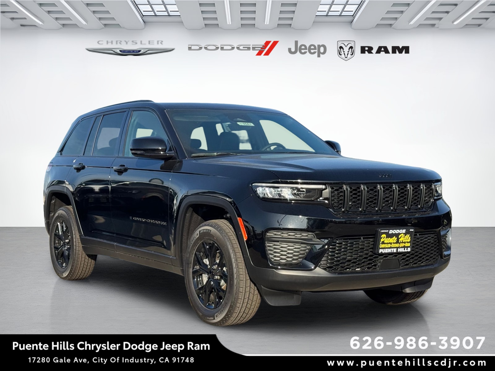 2025 Jeep Grand Cherokee Altitude's photo