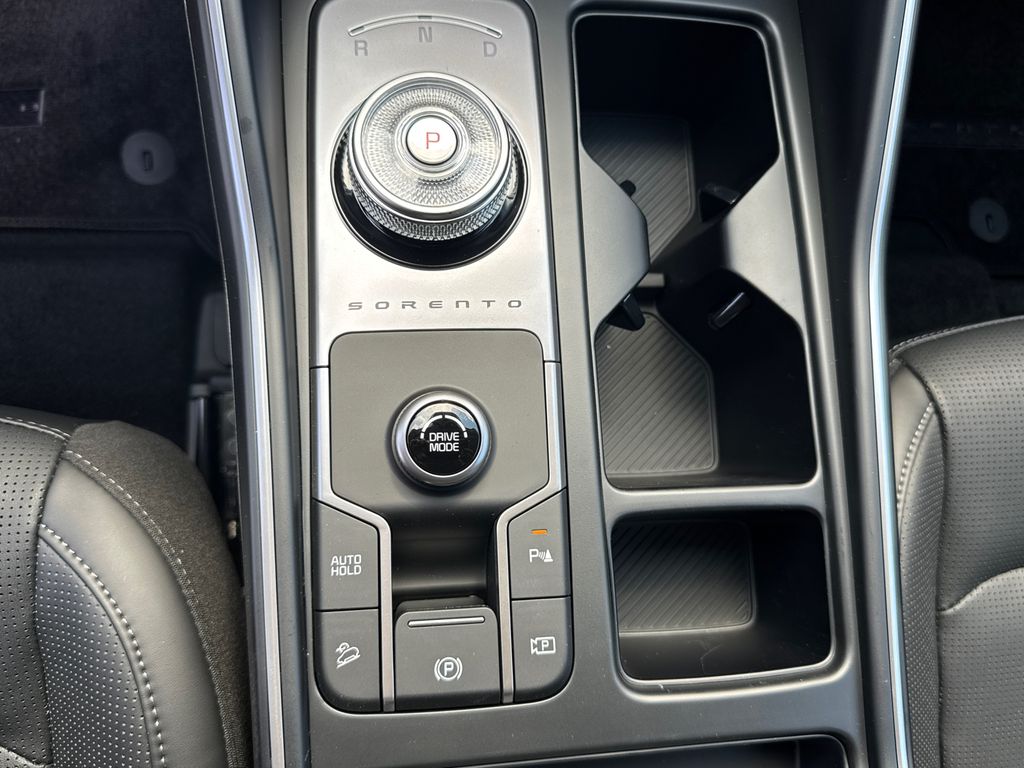 2025 Kia Sorento Hybrid EX photo 32