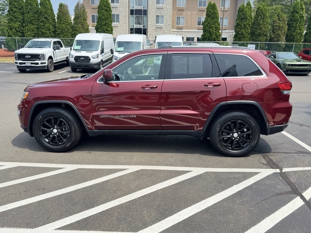 2021 Jeep Grand Cherokee Laredo X photo 4