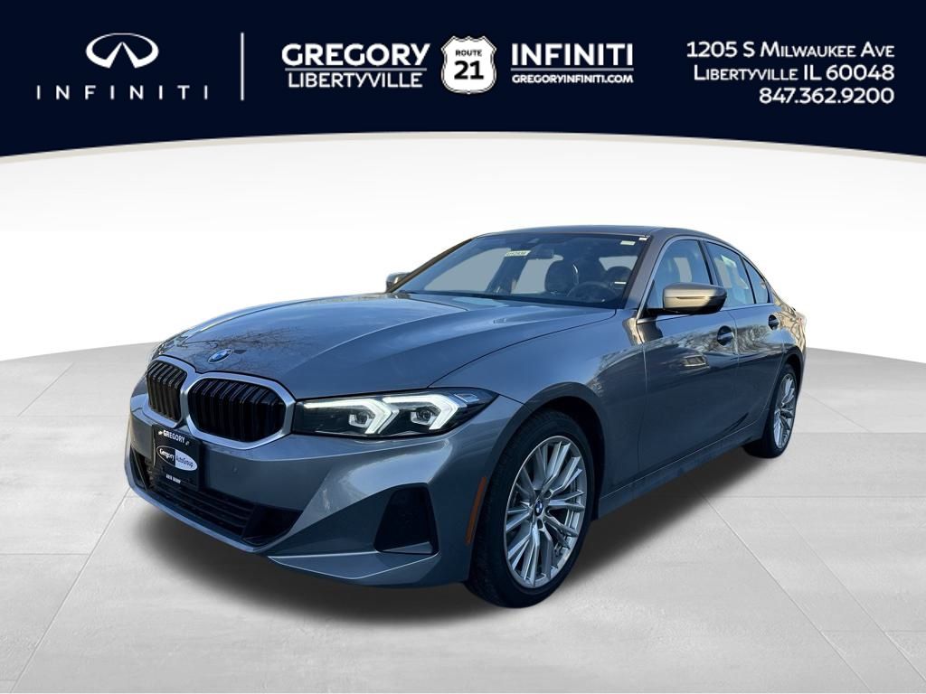 2024 BMW 3 Series 330i's photo