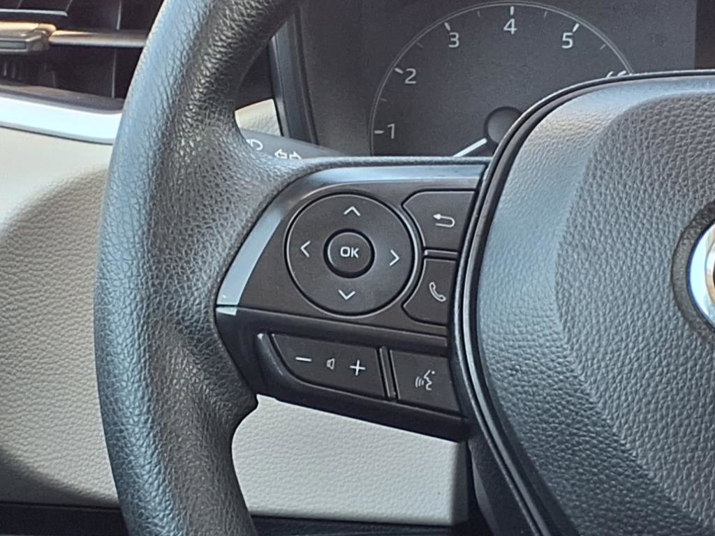 2024 Toyota Corolla LE photo 13
