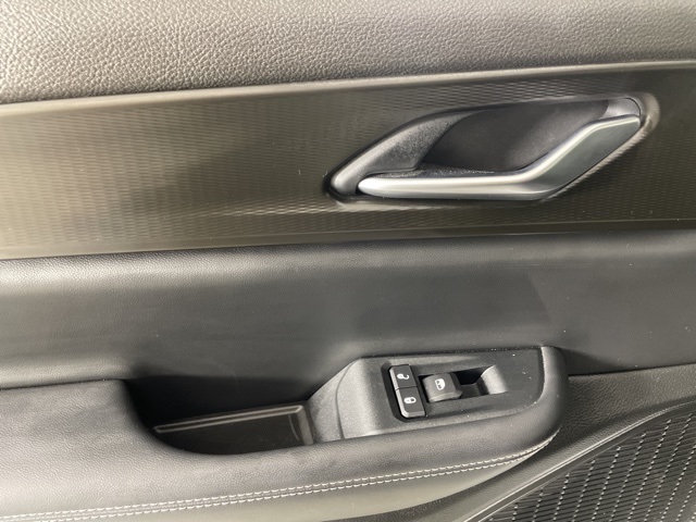 2023 Jeep Grand Cherokee Laredo Altitude photo 34