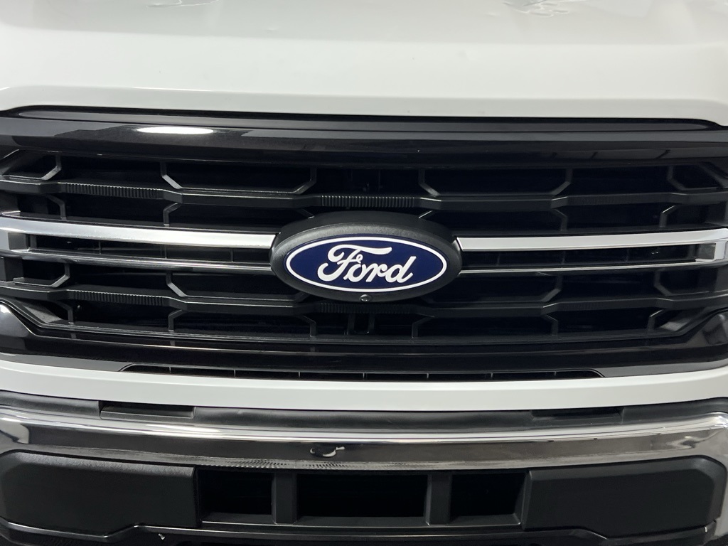 2024 Ford F-150 XLT photo 9