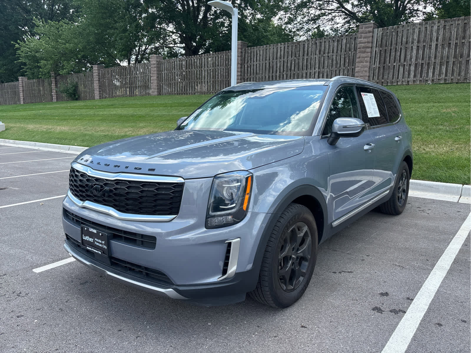 Used 2022 Kia Telluride EX with VIN 5XYP34HC7NG254267 for sale in Kansas City