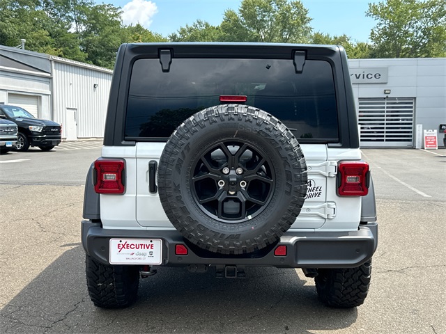 2025 Jeep Wrangler Willys photo 3