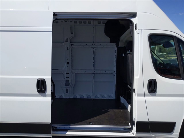 2026 Ram ProMaster 3500 photo 19