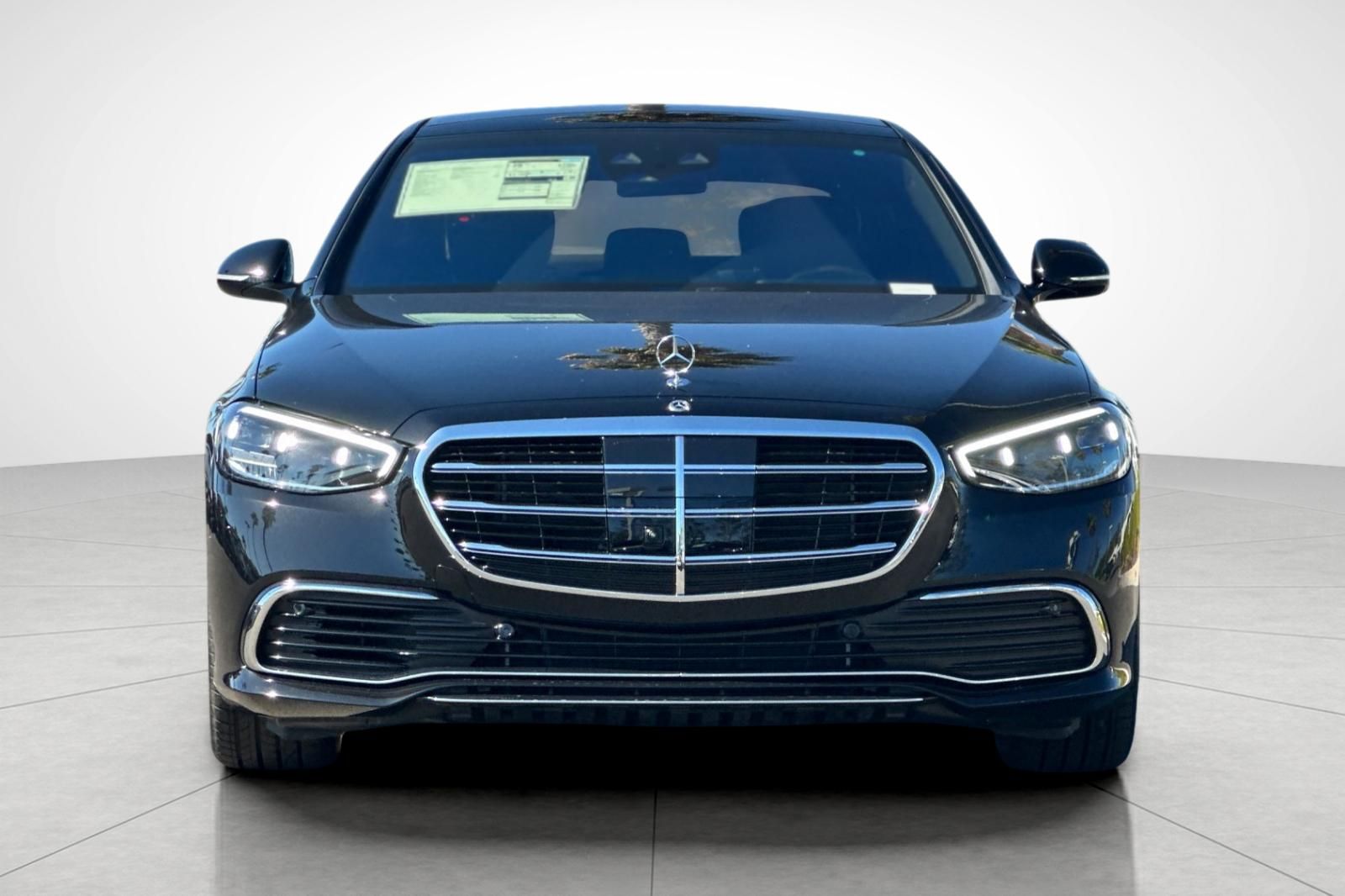 2026 Mercedes Benz S 580 4MATIC photo 4