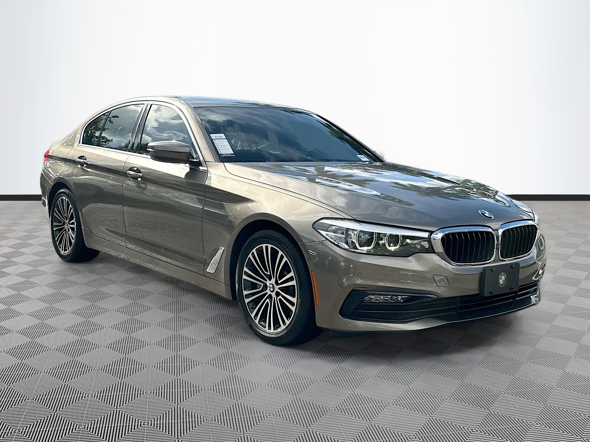 2018 BMW 5 Series 530i