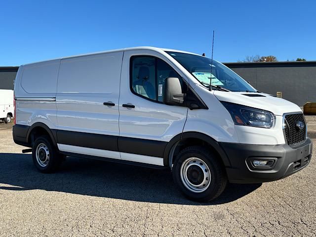 2024 Ford Transit photo 12