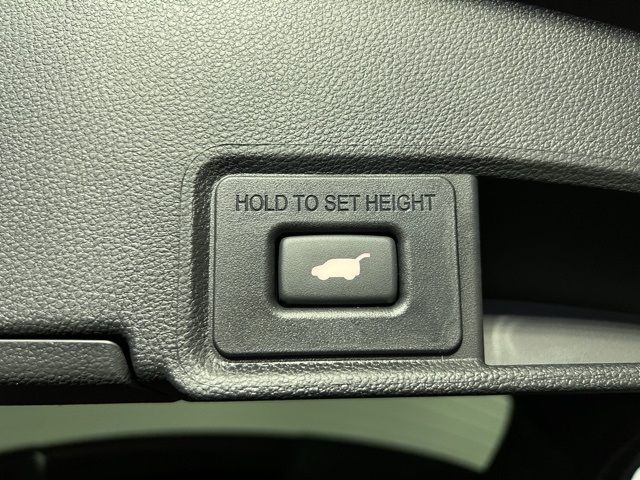 2025 Acura RDX A-Spec Advance photo 14