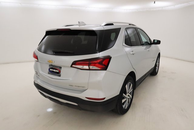2022 Chevrolet Equinox Premier photo 2