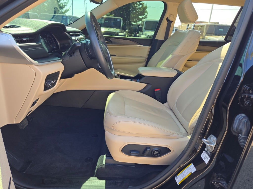 2021 Jeep Grand Cherokee Limited photo 22