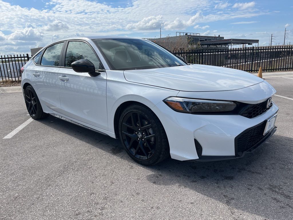 2025 Honda Civic Sport photo 2