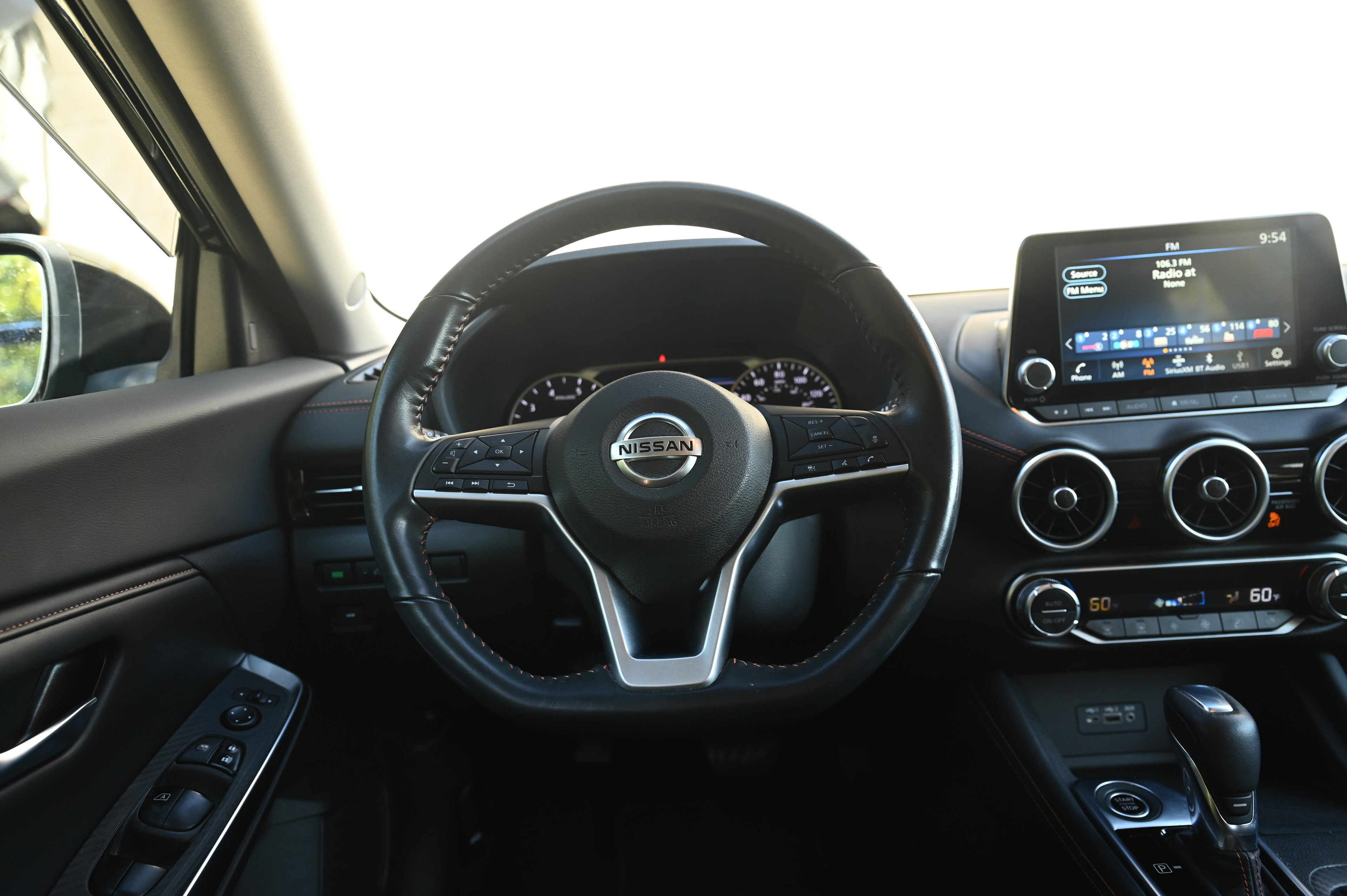 2021 Nissan Sentra SR photo 32