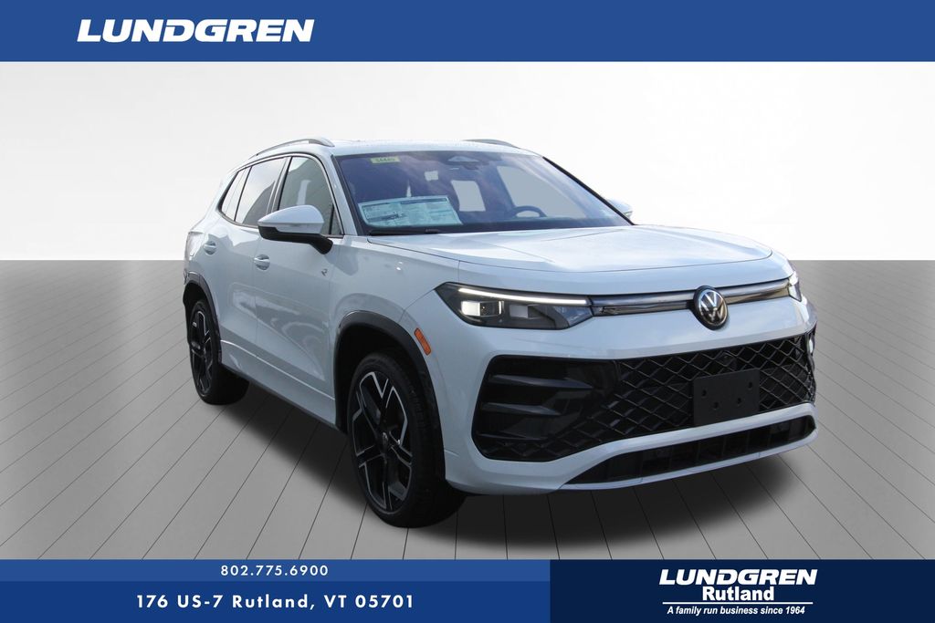 2026 Volkswagen Tiguan SEL R-LINE TURBO's photo