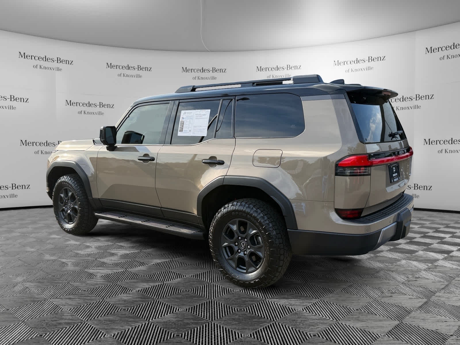 2024 Lexus GX 550 Overtrail photo 3