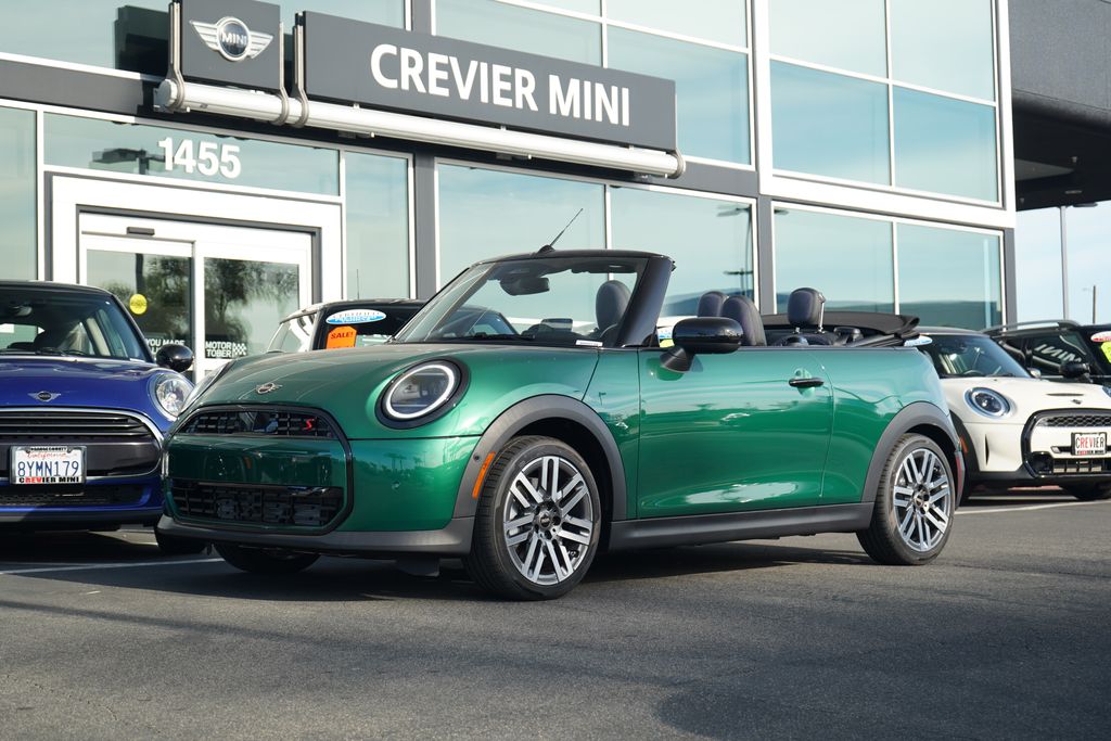 2026 MINI Convertible S's photo