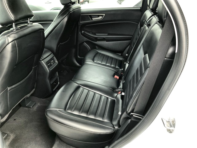 2024 Ford Edge SEL photo 14