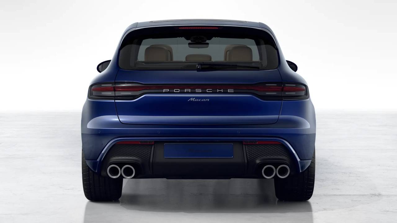 2026 Porsche Macan T photo 8