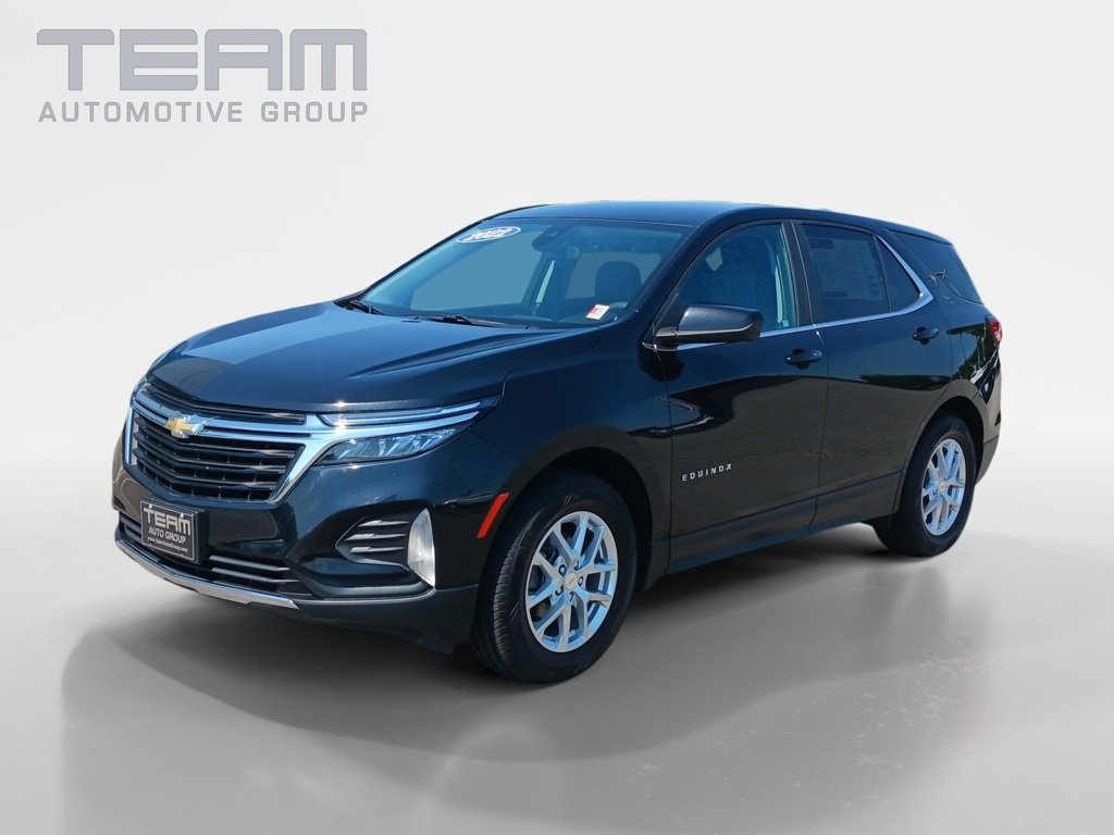 2022 Chevrolet Equinox LT photo 3