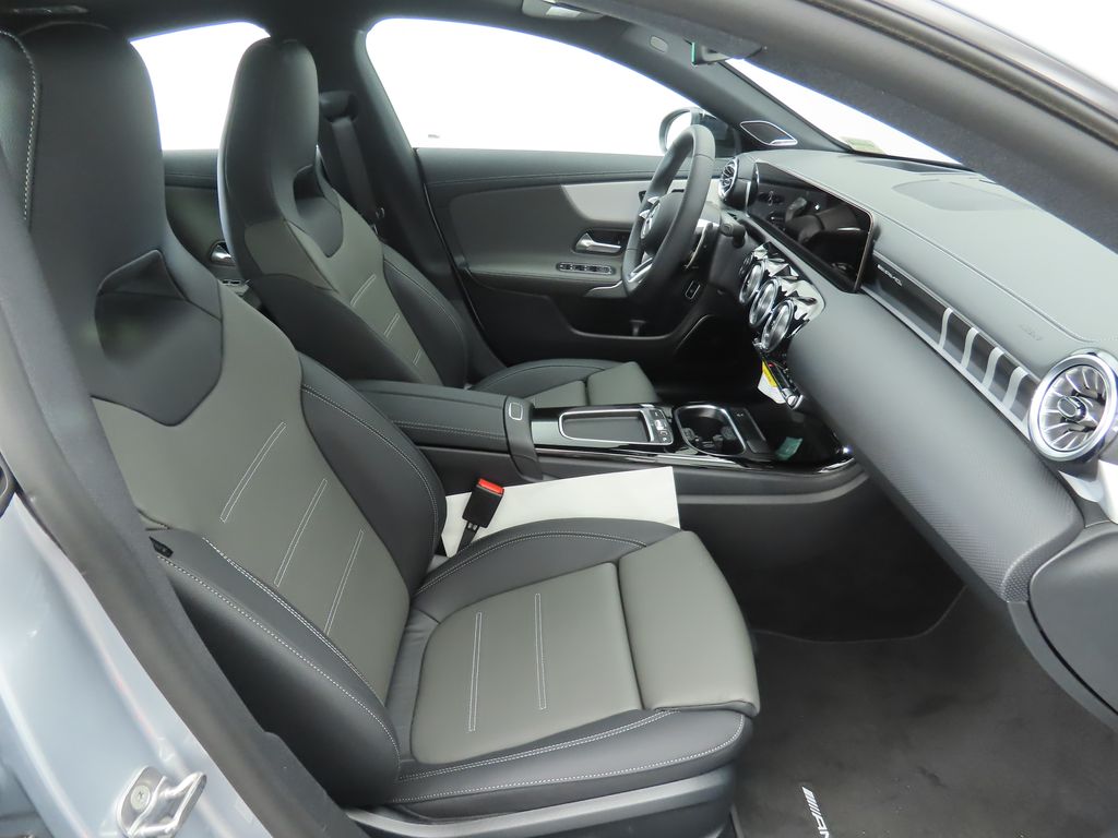 2026 Mercedes Benz CLA 35 AMG 4MATIC photo 20