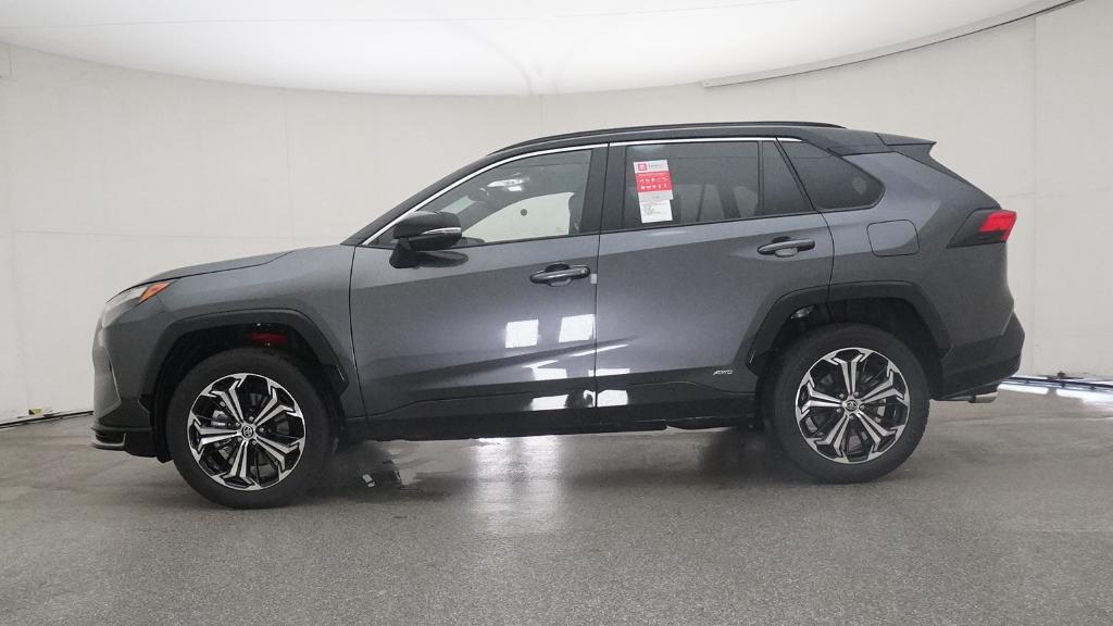 2025 Toyota RAV4 Hybrid XSE photo 10