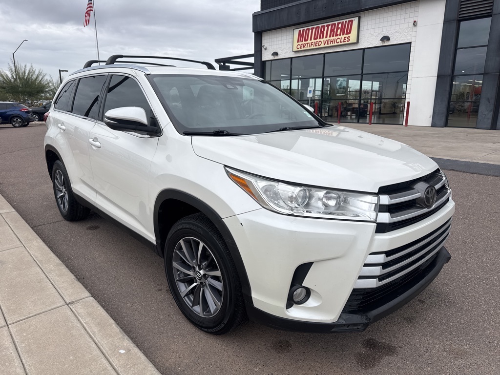 2019 Toyota Highlander XLE's photo