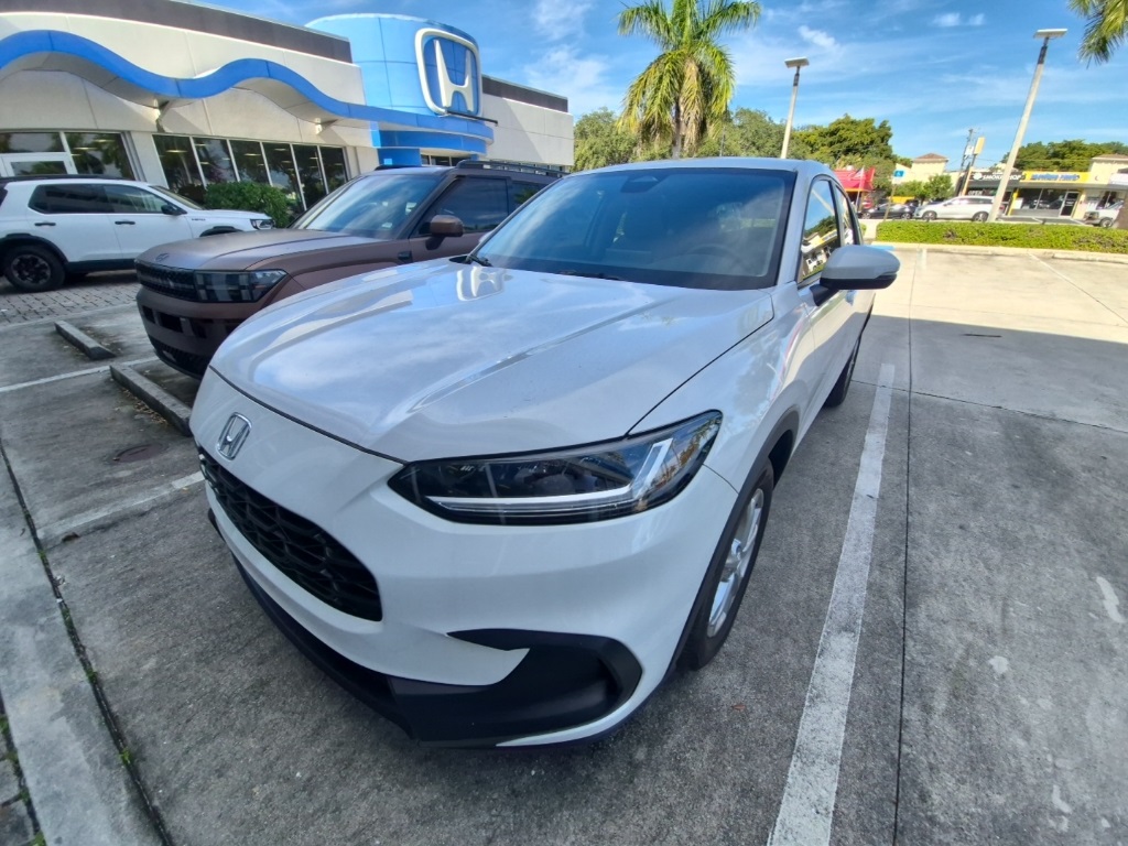 2024 Honda HR-V LX's photo