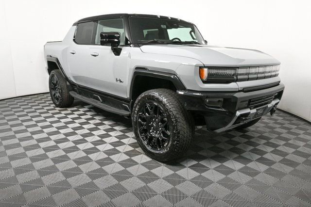 2026 GMC HUMMER EV 2X's photo