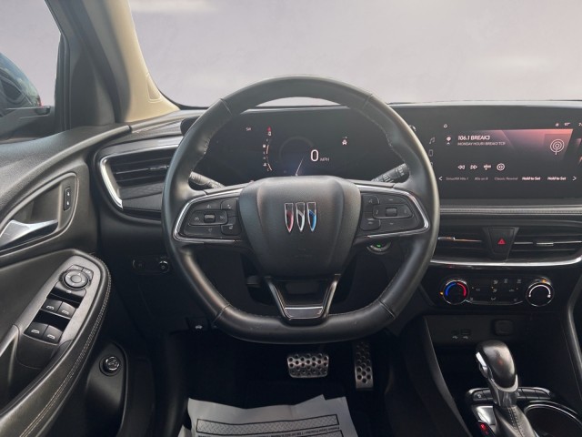 2024 Buick Encore GX Sport Touring photo 11
