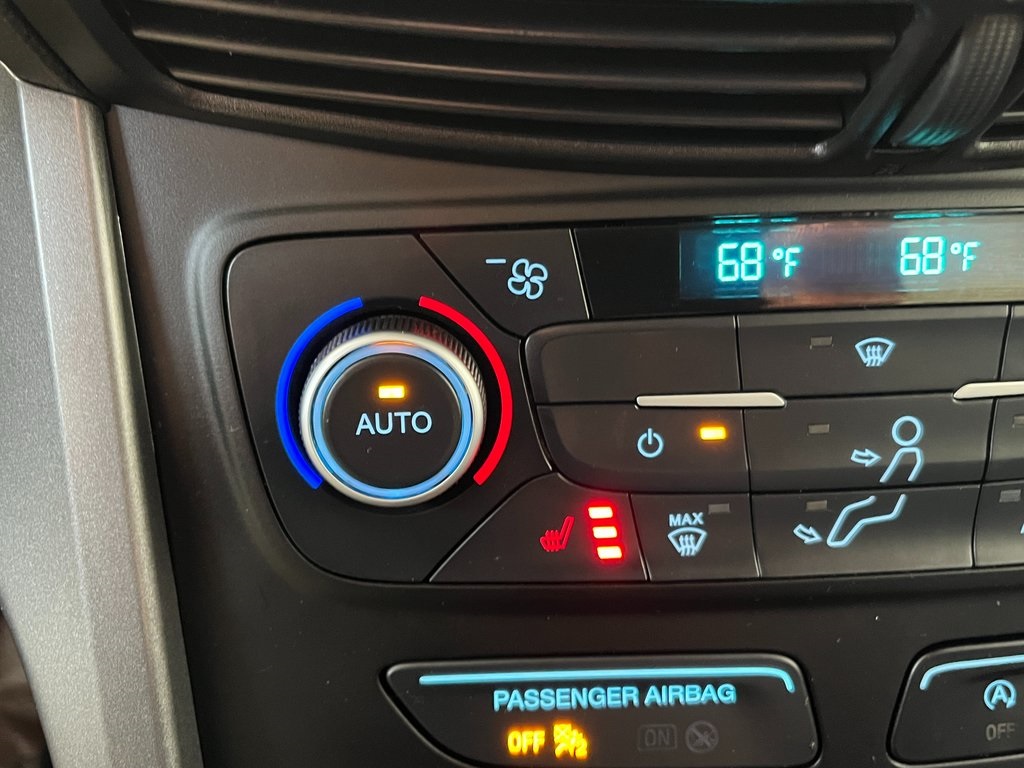 2018 Ford Escape SE photo 9
