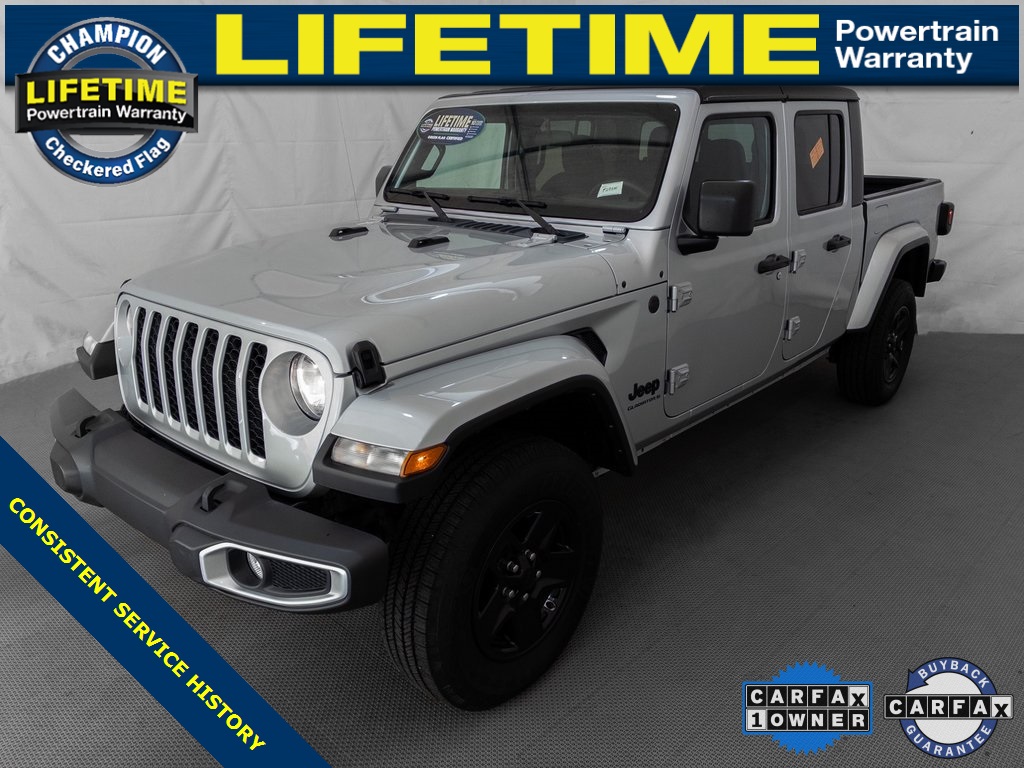 2023 Jeep Gladiator Sport S's photo