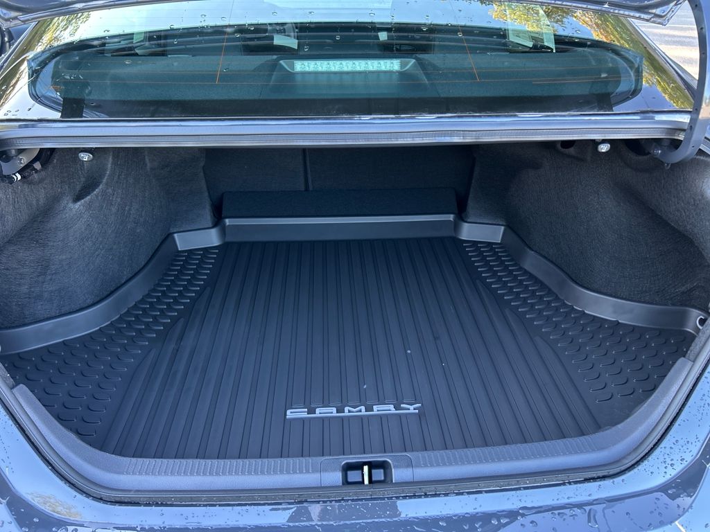 2026 Toyota Camry SE photo 23