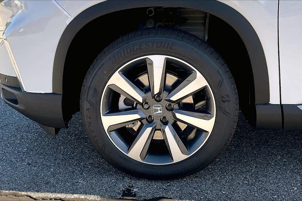 2025 Honda Pilot Elite photo 7