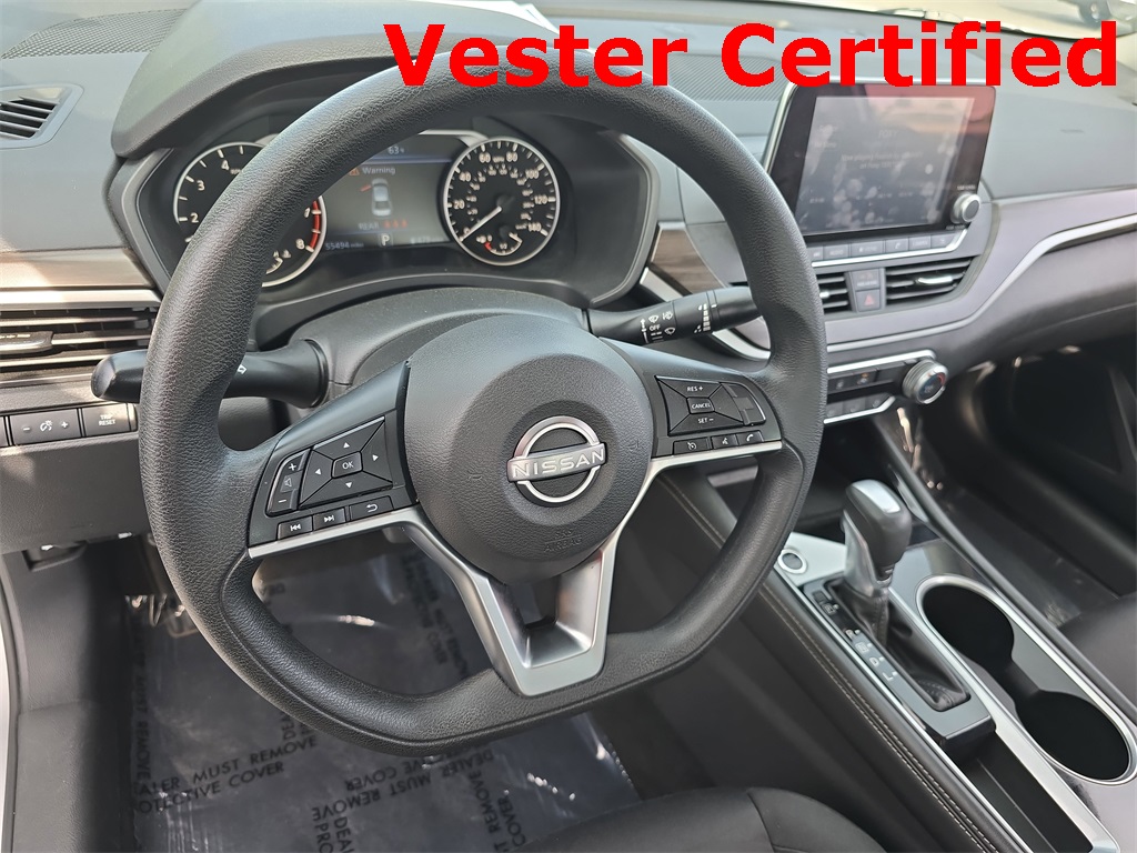 2023 Nissan Altima 2.5 SV photo 16