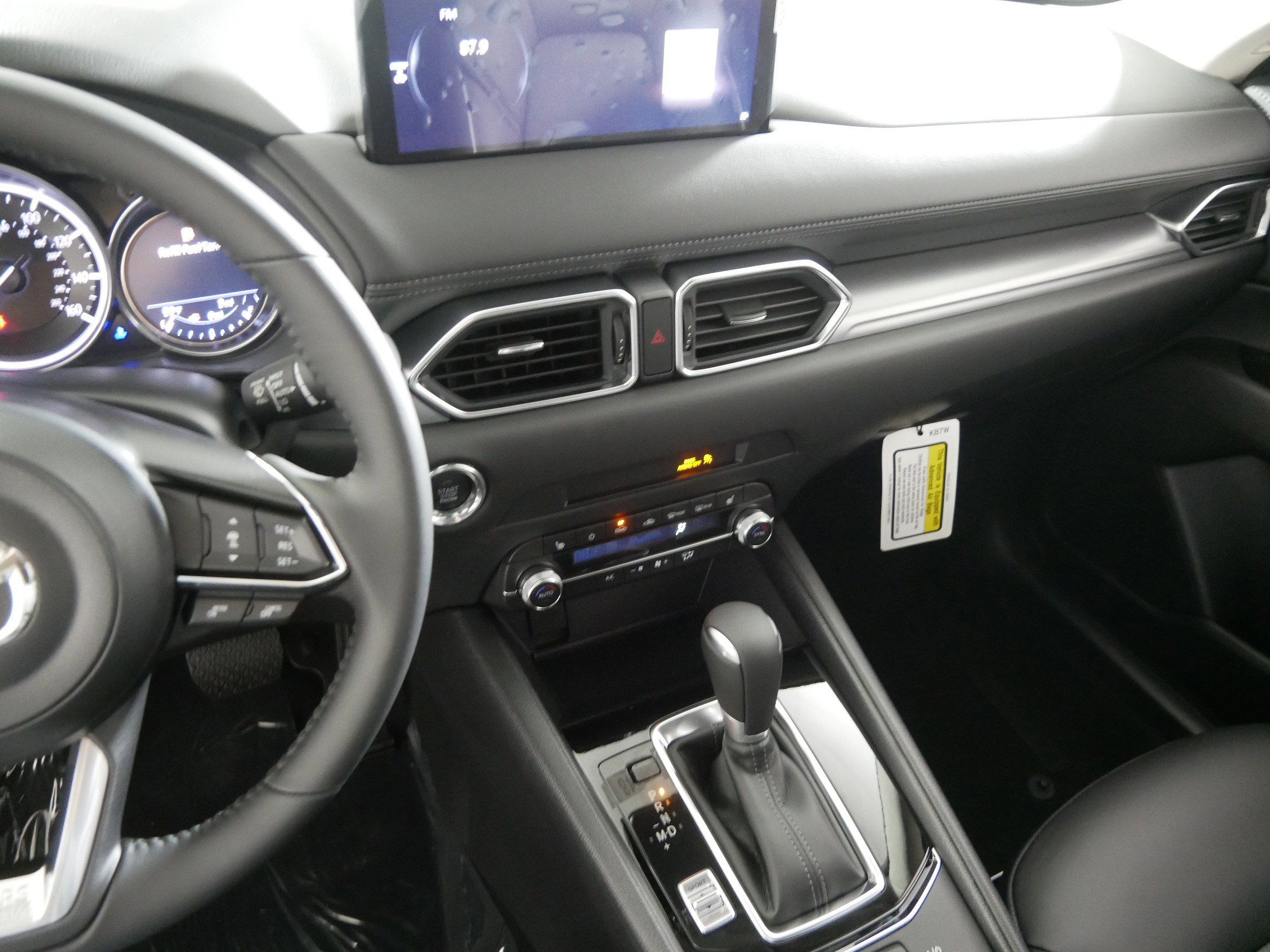 2025 Mazda CX-5 2.5 Select photo 4