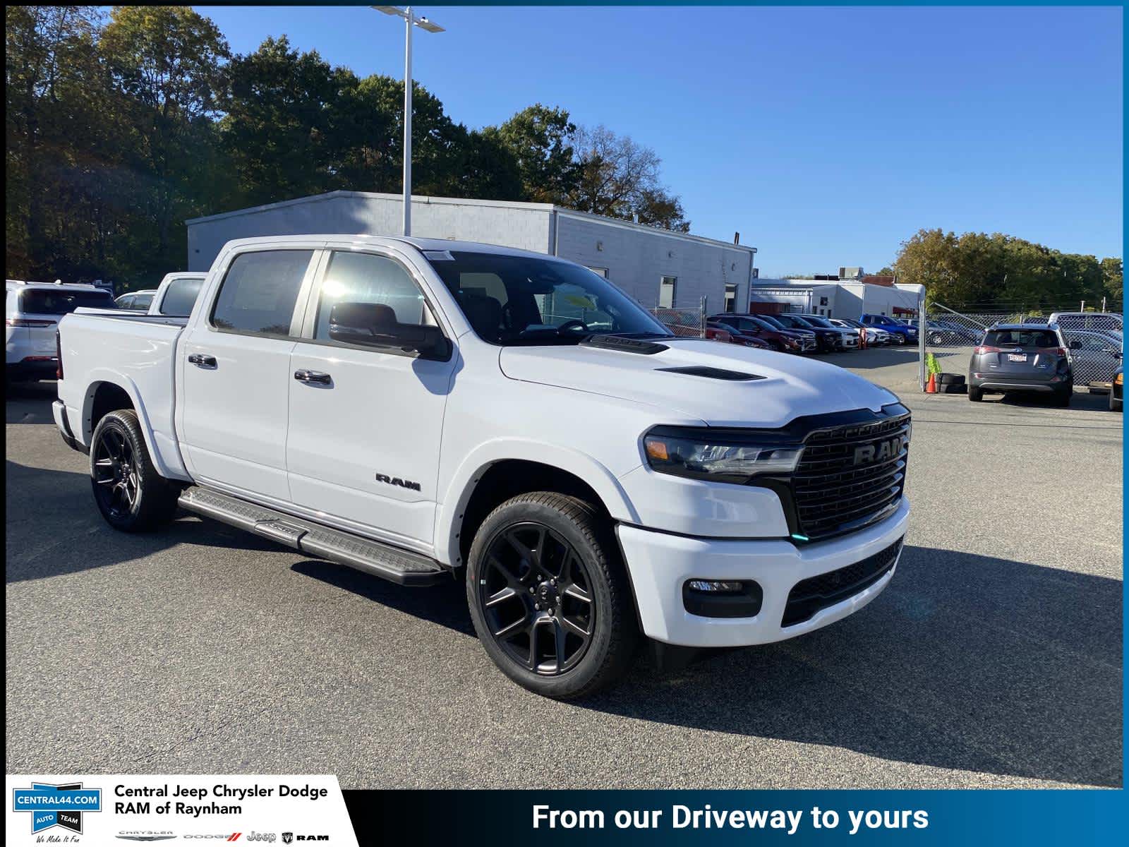 2026 RAM Ram 1500 Pickup Laramie's photo