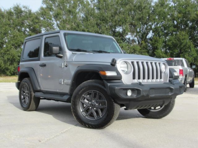 2020 Jeep Wrangler Sport S's photo