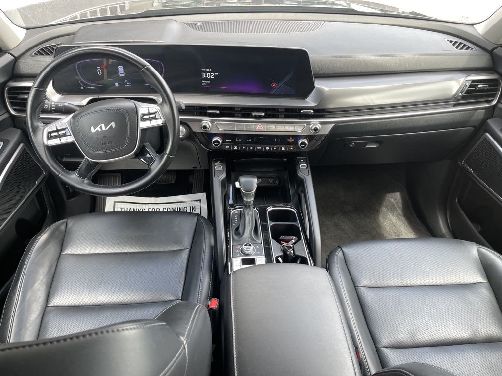 2024 Kia Telluride S photo 11
