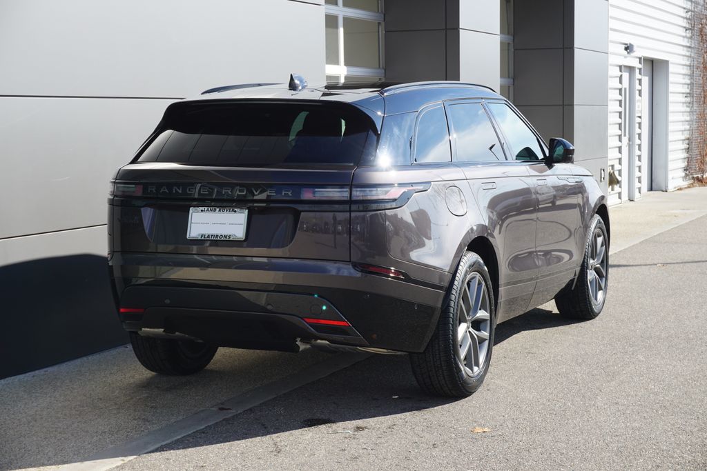 2026 Land Rover Range Rover Velar SE photo 2