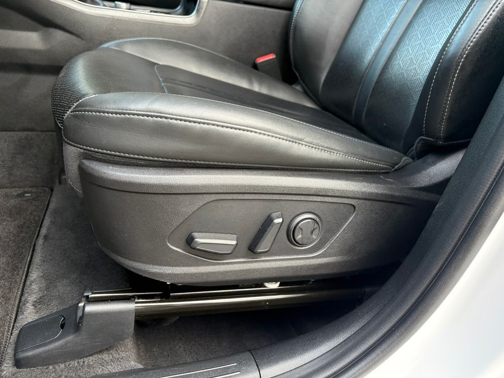 2023 Kia Sorento X-Line EX photo 12
