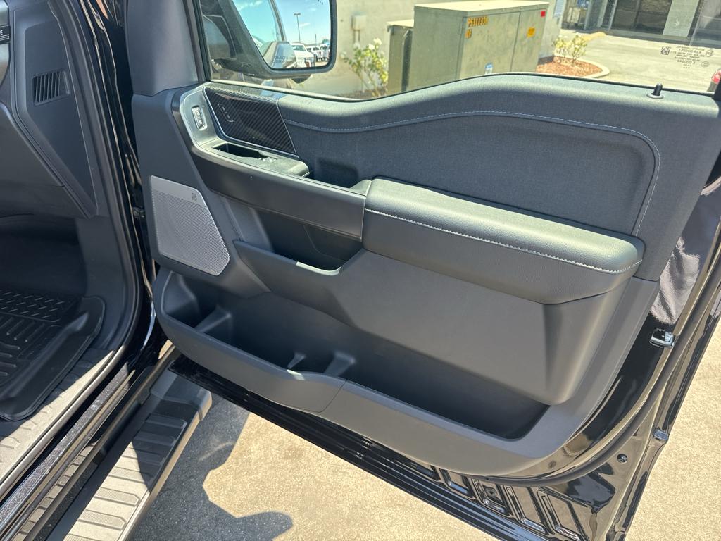 2024 Ford F-150 XLT photo 23