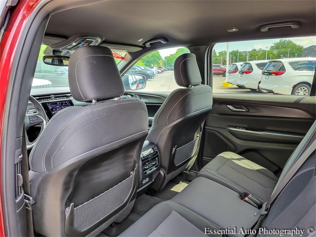 2024 JEEP GRAND CHEROKEE L - Image 12