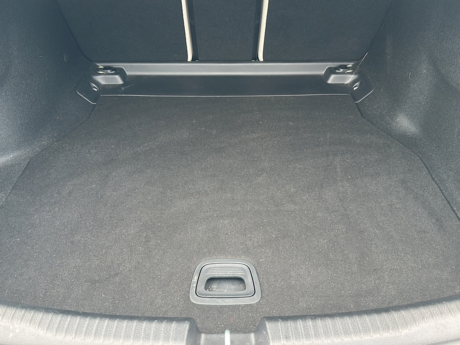 Used 2022 Polar White Mercedes-Benz C 300 image 21