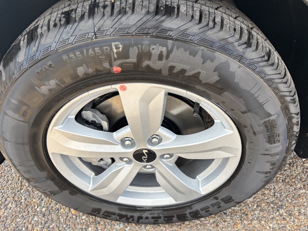 2026 Kia Sorento LX photo 20