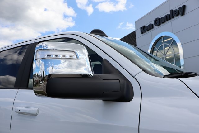2026 Ram 2500 Laramie photo 2