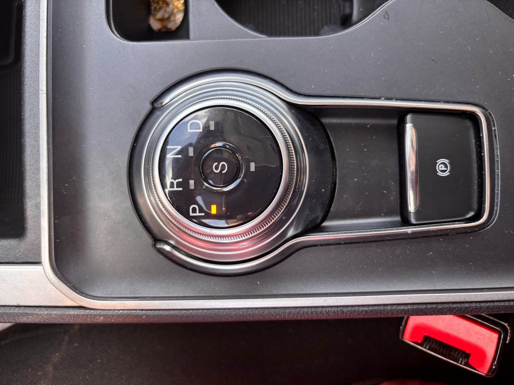 2023 Ford Edge SE photo 27
