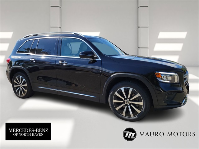 2022 Mercedes-Benz GLB Base's photo